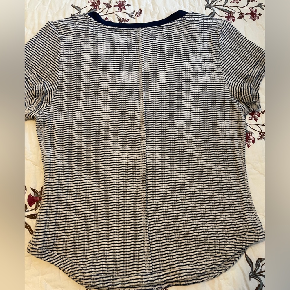 Anthro’s Pilcro Navy & White Striped V-Neck Top - Picture 7 of 7